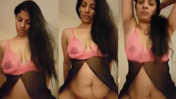 Tamil Beautiful Milf Aunty Fucking & Giving a Blowjob Uncut Video